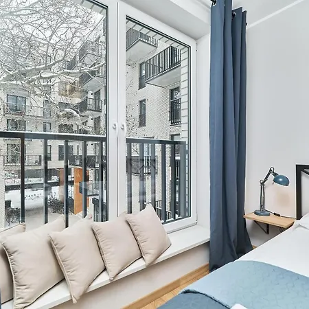 Apartman Modern Tumskie Ogrody With Ac & Balcony By Renters *