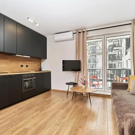 Modern Tumskie Ogrody With Ac & Balcony By Renters *